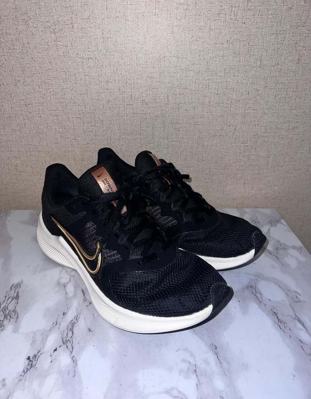 Nike Downshifter 11 Size 9.5 Black Metallic Copper women's